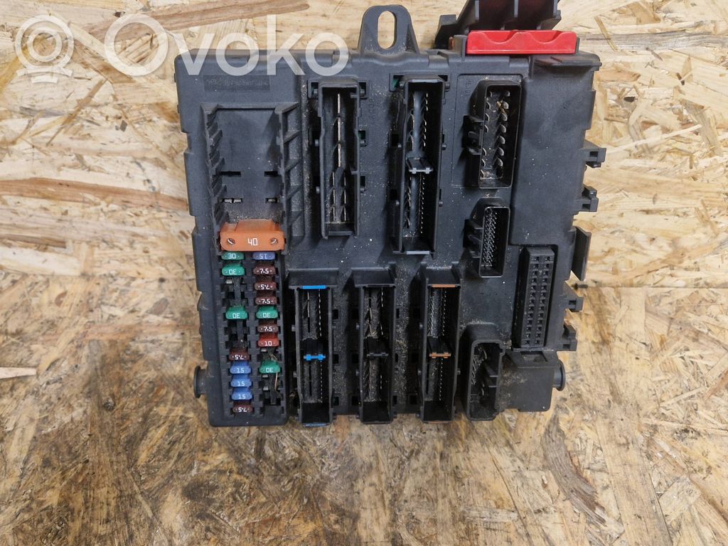 Saab 9-3 Ver2 Drošinātāju bloks 