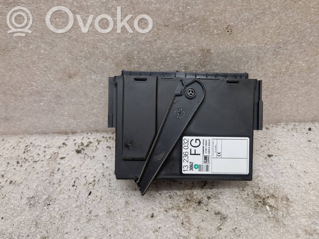Opel Meriva A Comfort/convenience module 