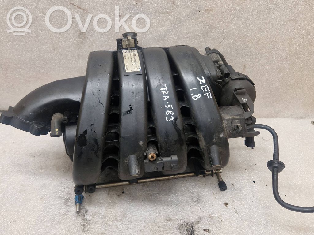 Opel Zafira B Kolektor ssący 