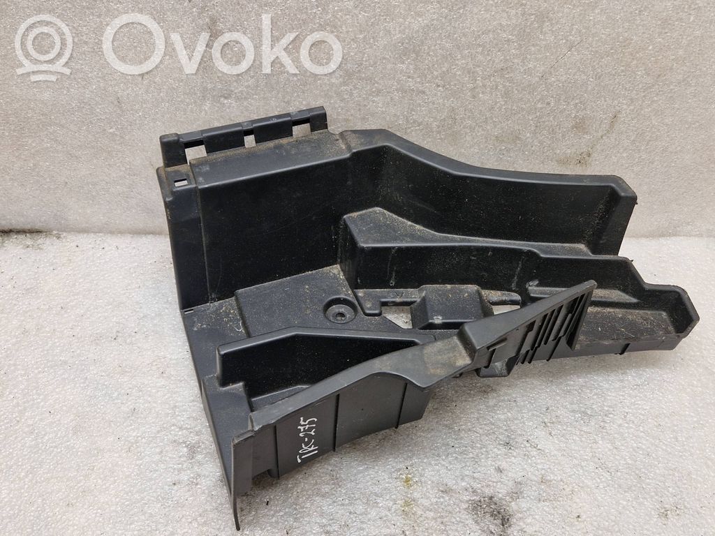 Toyota Verso Tool box 