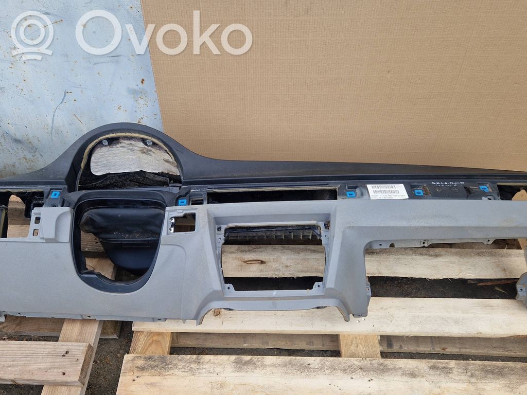 BMW 3 E90 E91 Panelė 