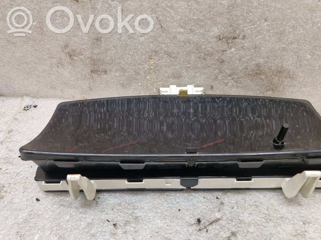 Toyota Corolla E120 E130 Speedometer (instrument cluster) 