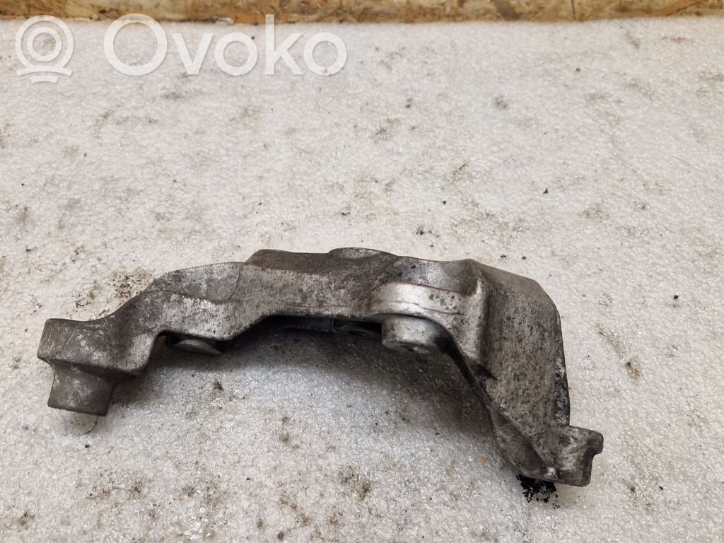 Opel Astra K Łapa / Mocowanie skrzyni biegów 