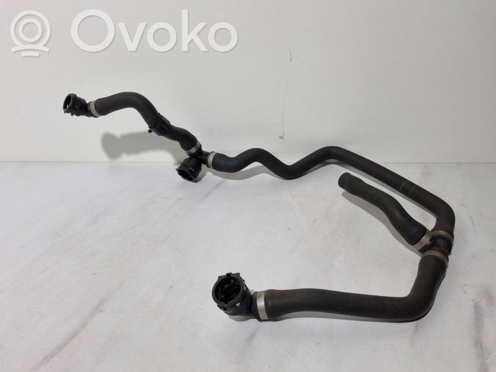 BMW 1 F20 F21 Engine coolant pipe/hose 