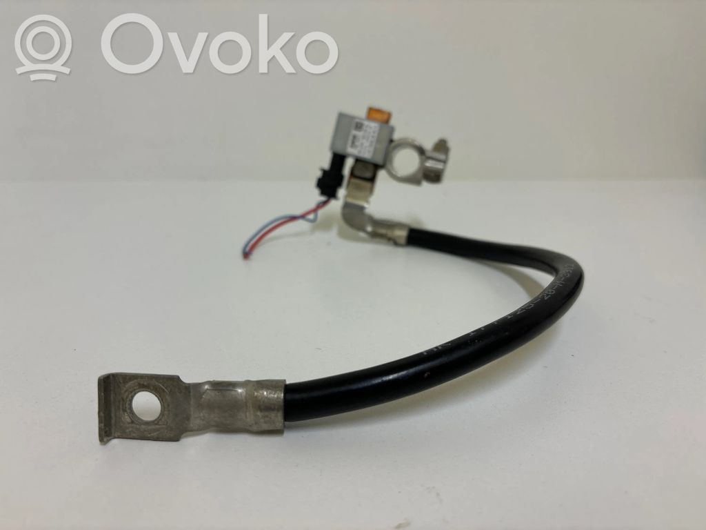 BMW 1 F20 F21 Maakaapeli, akku 
