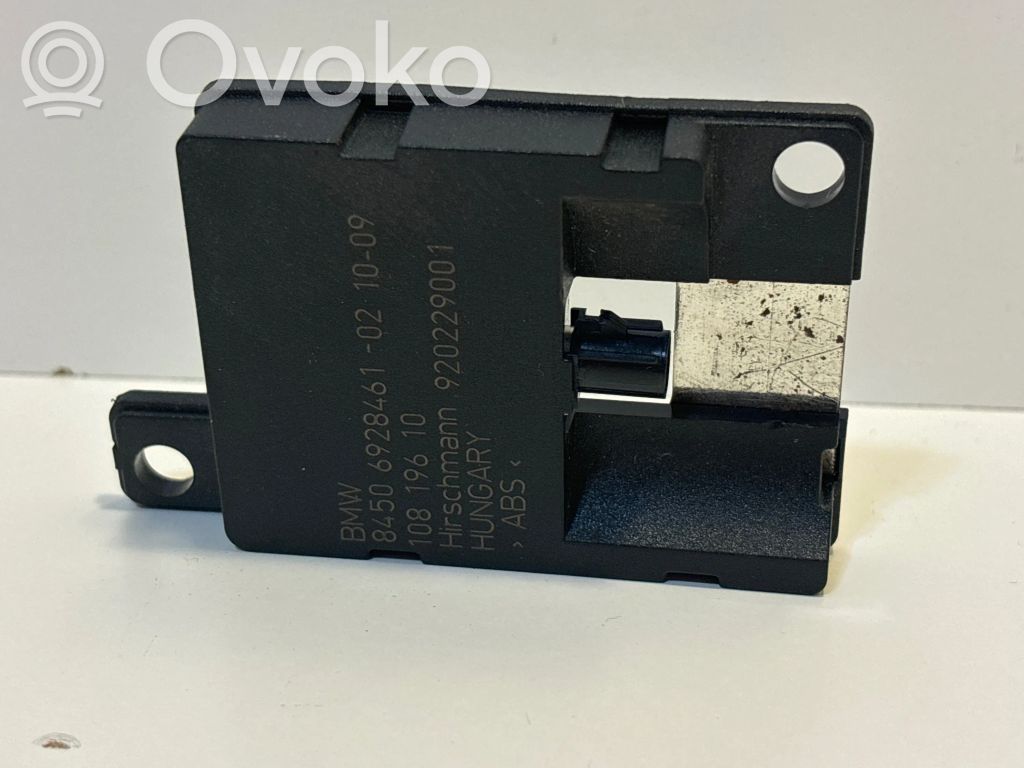 BMW 3 E90 E91 Antenas pastiprinātājs 