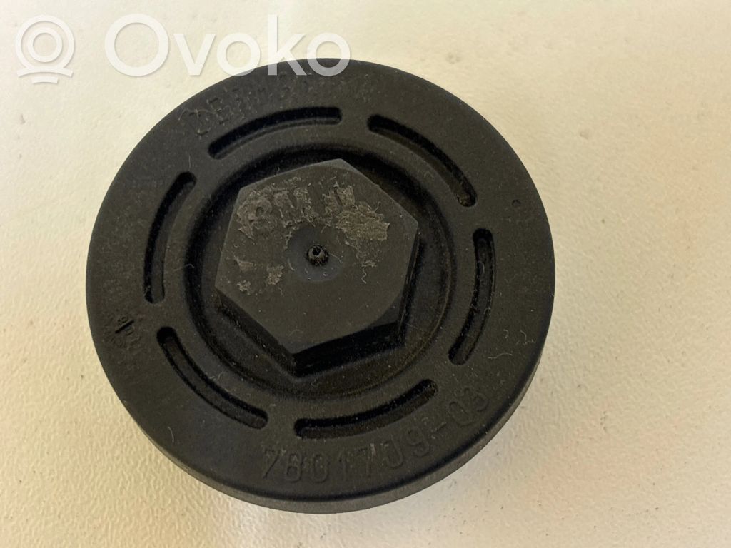 BMW 1 E81 E87 other engine part 