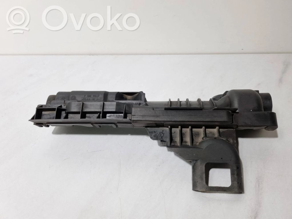 BMW X3 E83 Radiator mount bracket 
