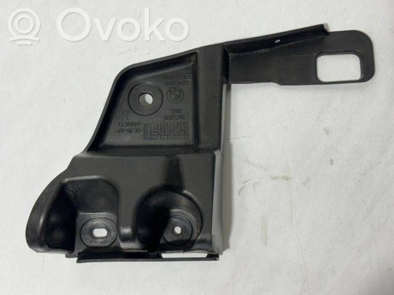 BMW X3 E83 Soporte de montaje del parachoques trasero 