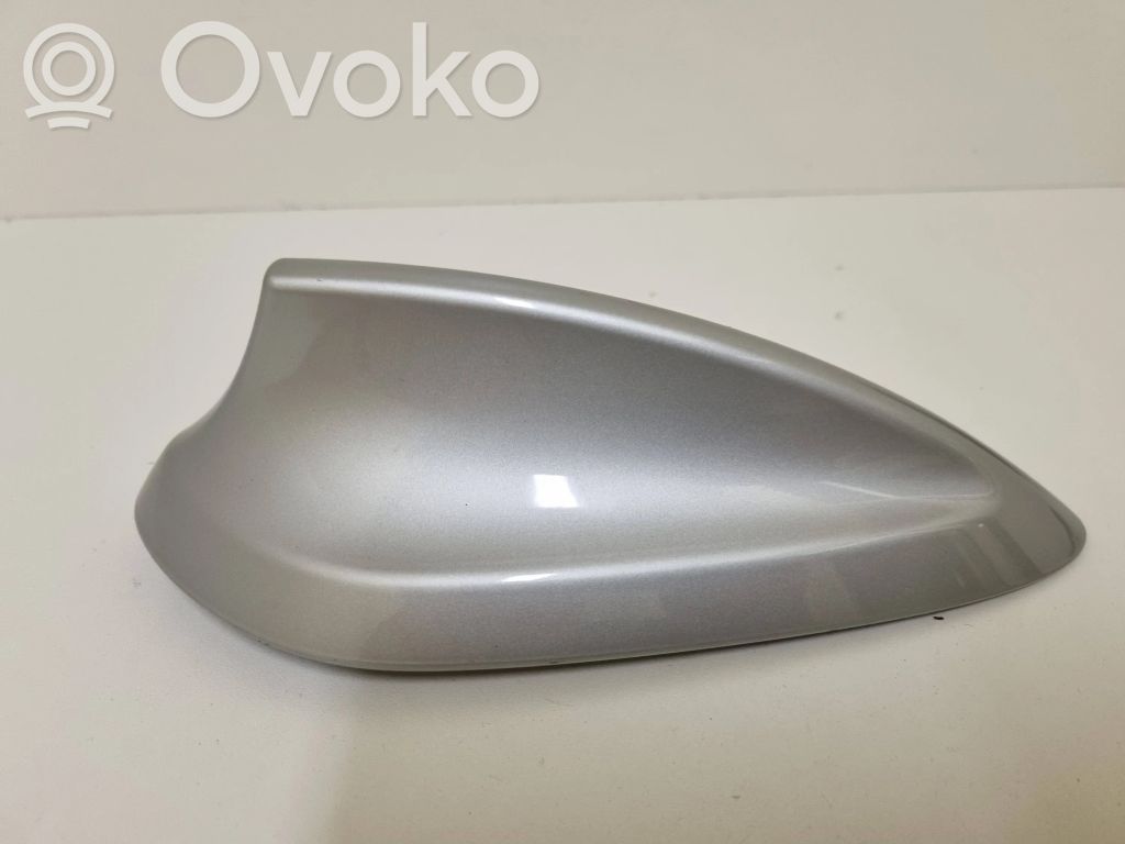Osłona anteny dachowej GPS   9247541,65209247541,50010839,924754104