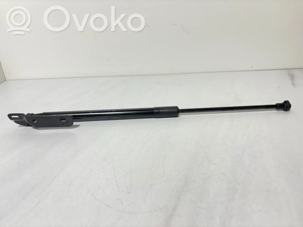 BMW 1 F20 F21 Tailgate/trunk strut/damper 