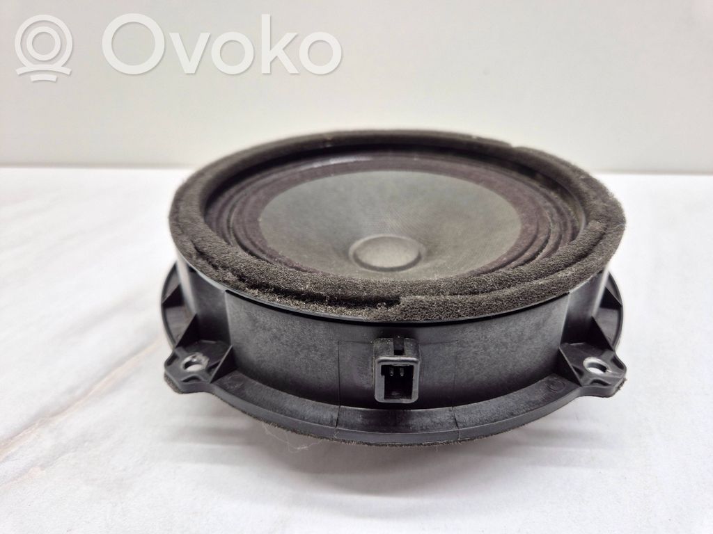 KIA Ceed Front door speaker 
