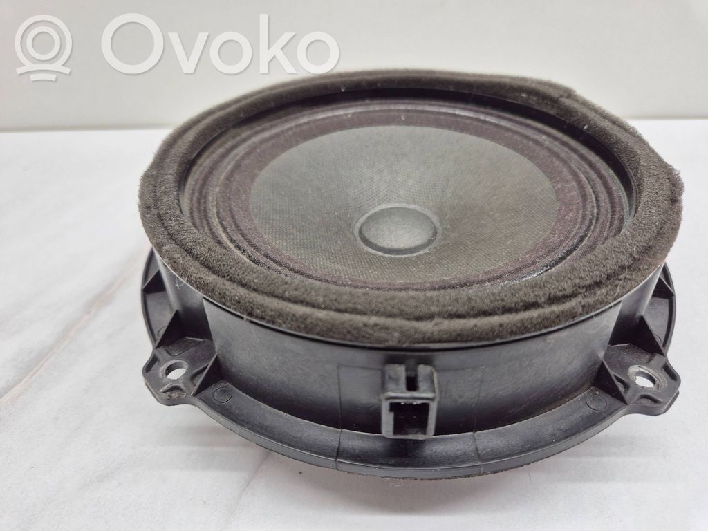 KIA Ceed Front door speaker 