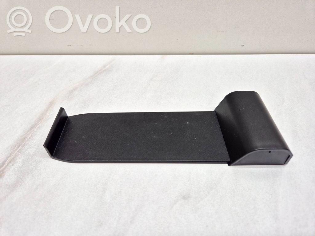 BMW 3 E90 E91 Kita centrinė konsolės (tunelio) detalė 