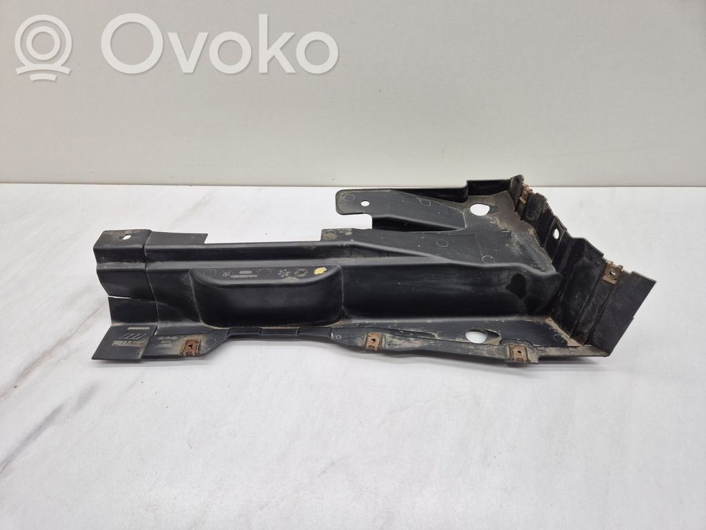 Audi Q3 8U Protección inferior lateral 