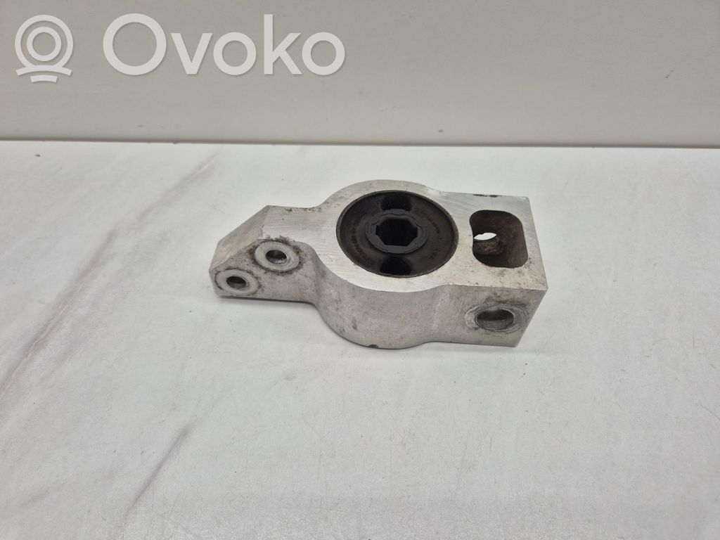 Audi Q3 8U Front wishbone bush 