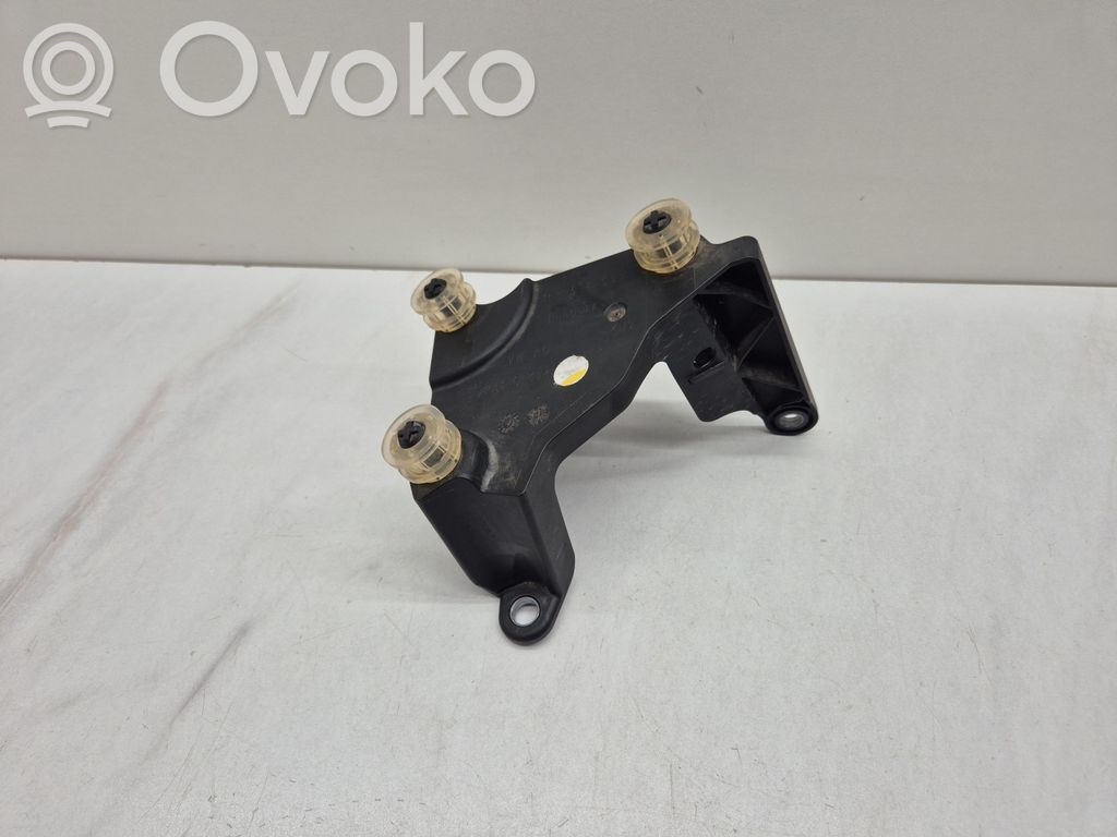 Volkswagen ID.3 ABS-pumpun kiinnike 