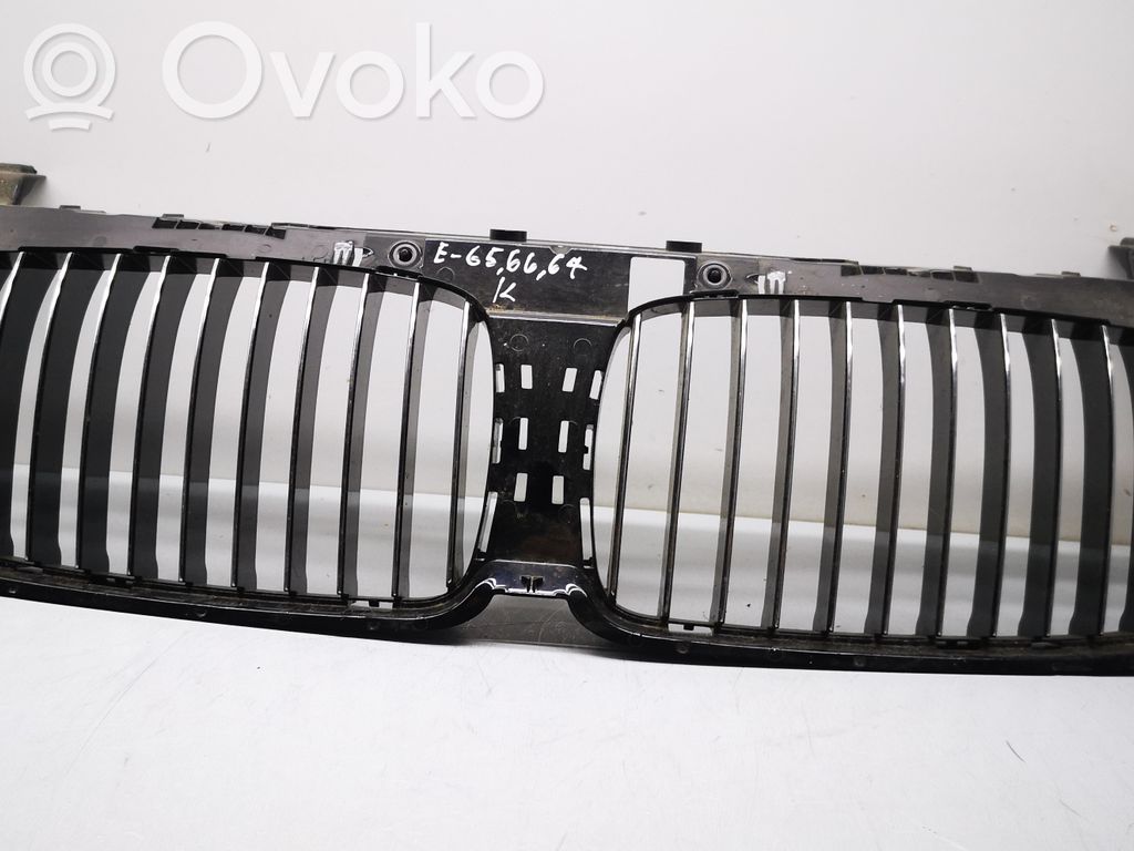 BMW 7 E65 E66 Front bumper upper radiator grill 