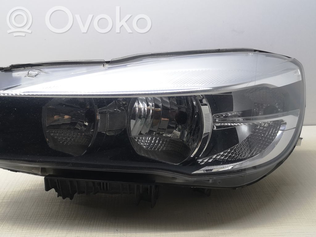 BMW 2 F45 Scheinwerfer 