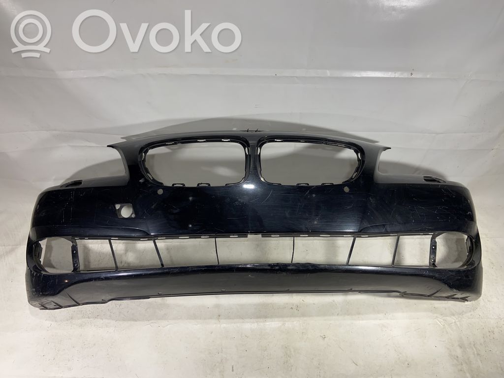 BMW 5 F10 F11 Parachoques delantero 