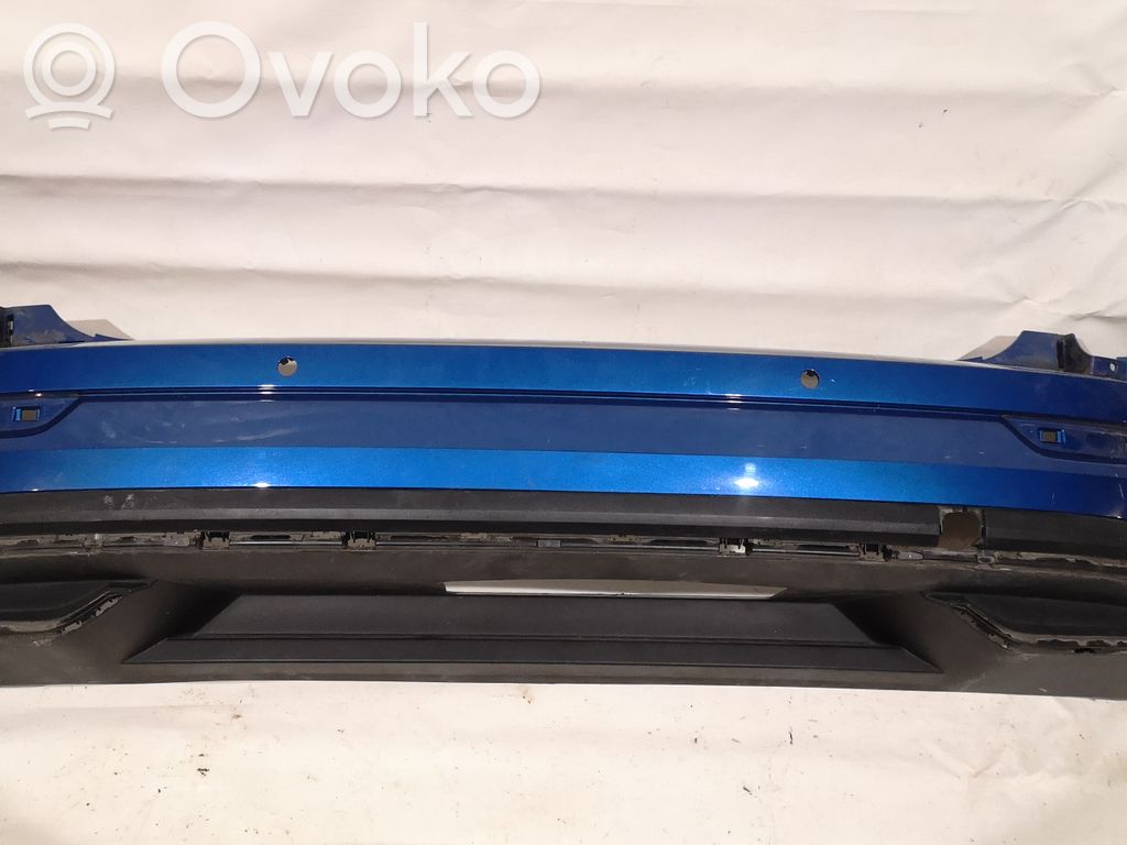 Skoda Karoq Parachoques 
