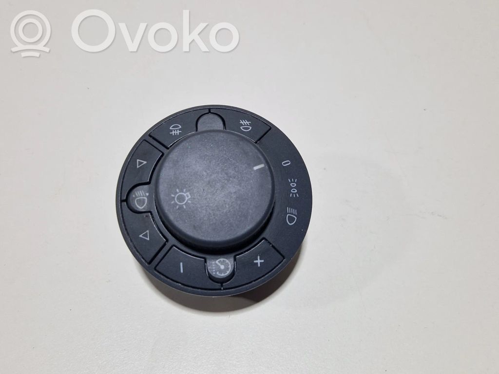 Opel Corsa D Light switch 