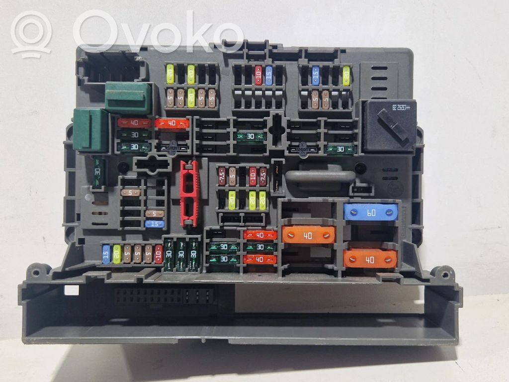 BMW X1 E84 Fuse box set 