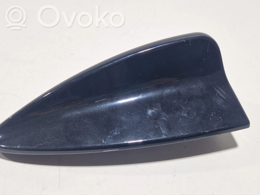BMW X1 E84 Aerial GPS antenna 