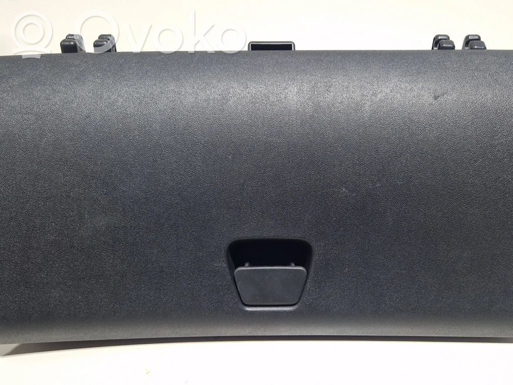 Toyota Aygo AB40 Handschuhfach 