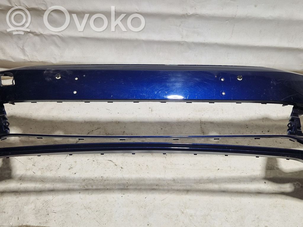 Volkswagen PASSAT B8 Parachoques delantero 