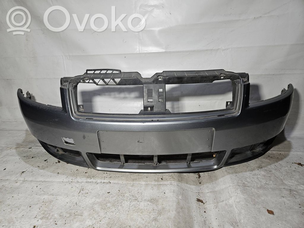 Audi A4 S4 B6 8E 8H Parachoques delantero 