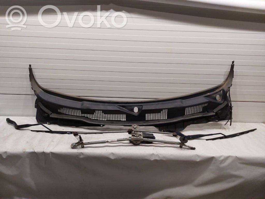 Dodge RAM Headlight wiper blade set 