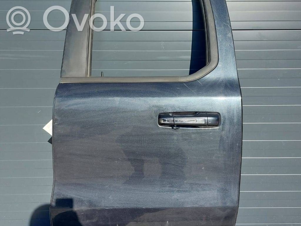 Galinės durys   68310307AC