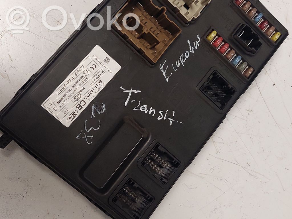 Comfort/convenience module   8C1T14A073CB