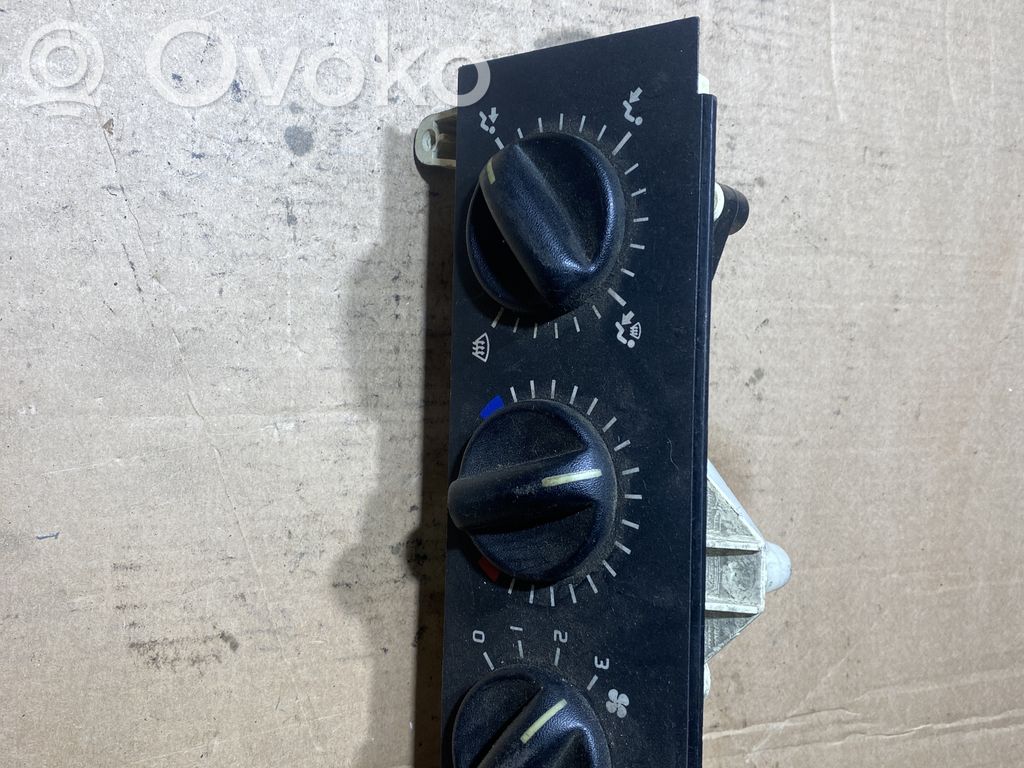 Climate control unit   133761F