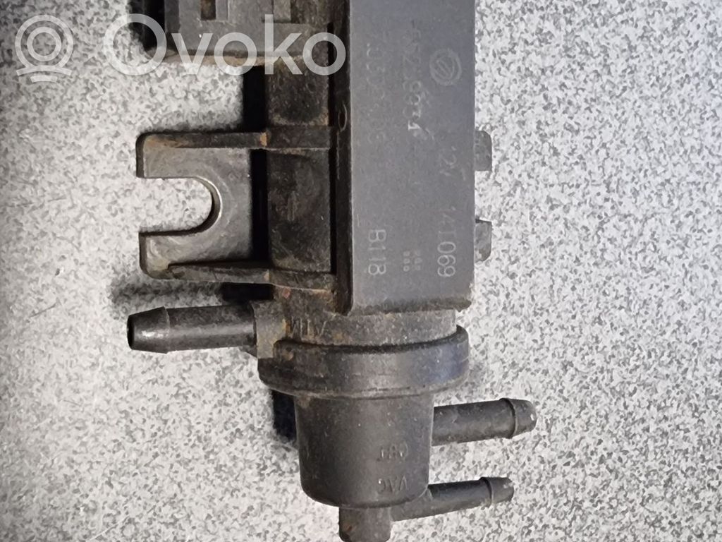 Válvula de vacío   55259934,70300308,55258234,1611778580,55269482