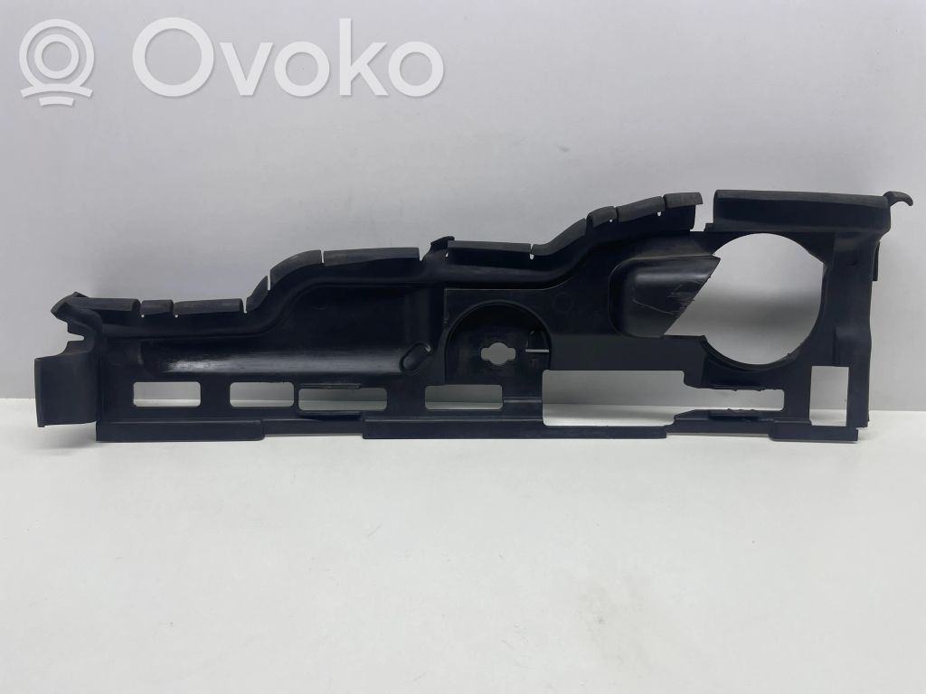 Volvo XC60 Radiatoriaus oro nukreipėjas (-ai) 
