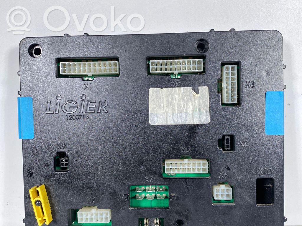 Ligier JS 50 Fuse module 