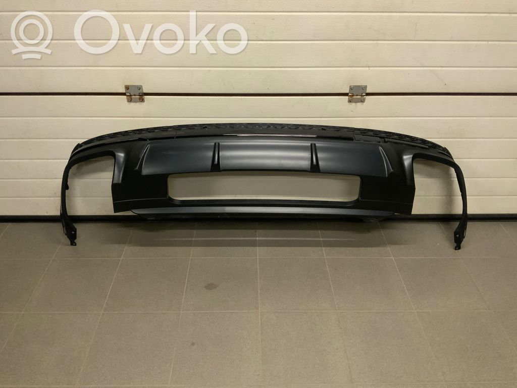 Audi Q7 4M Apatinė bamperio dalis 