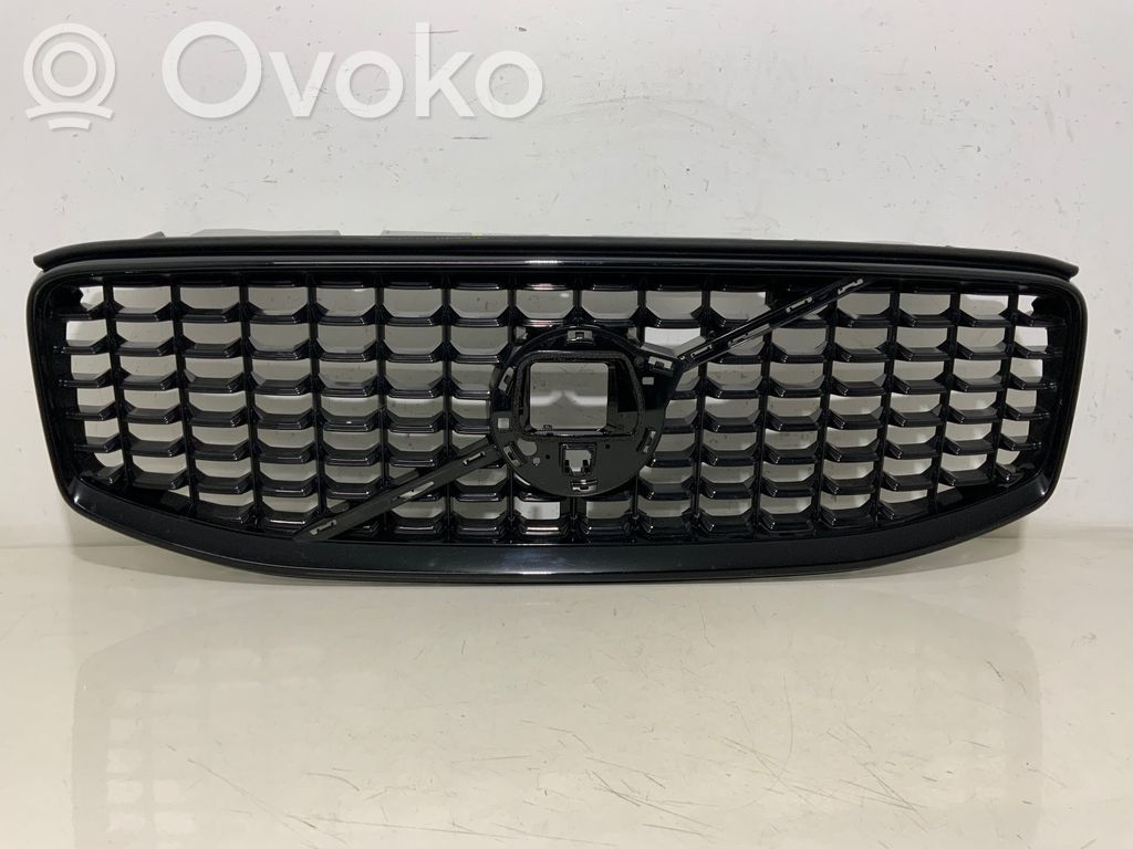 Volvo XC60 Front grill 