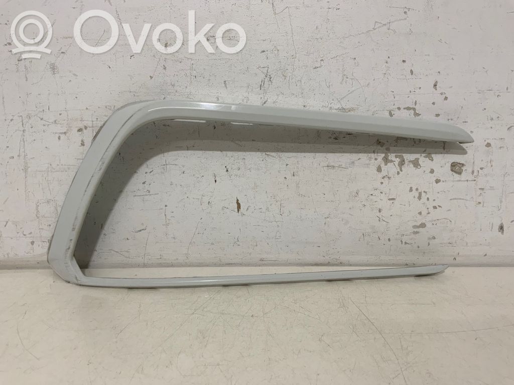 Kratka dolna zderzaka przedniego   3G0853794