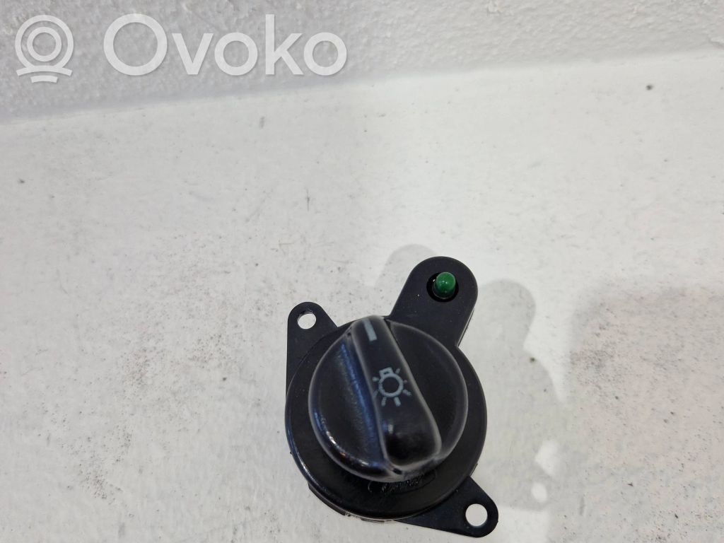 Ford Explorer Light switch 
