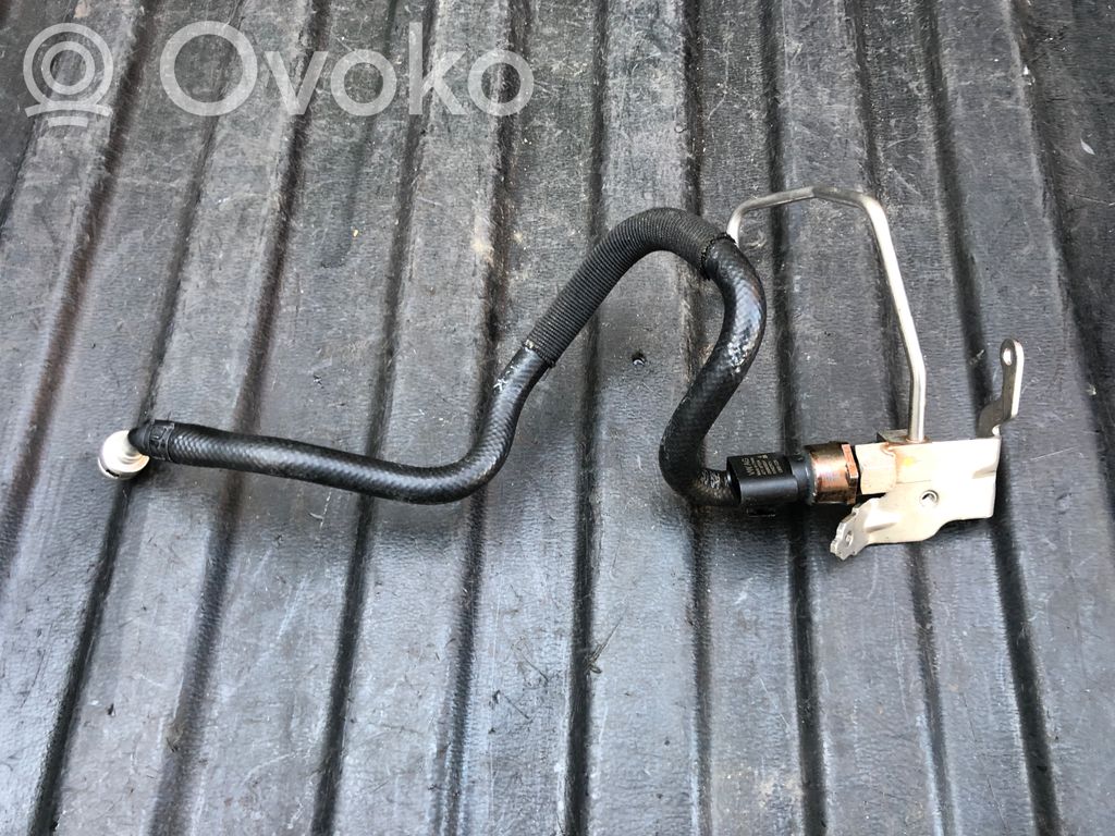 Audi A4 S4 B9 Kraftstoffdrucksensor 
