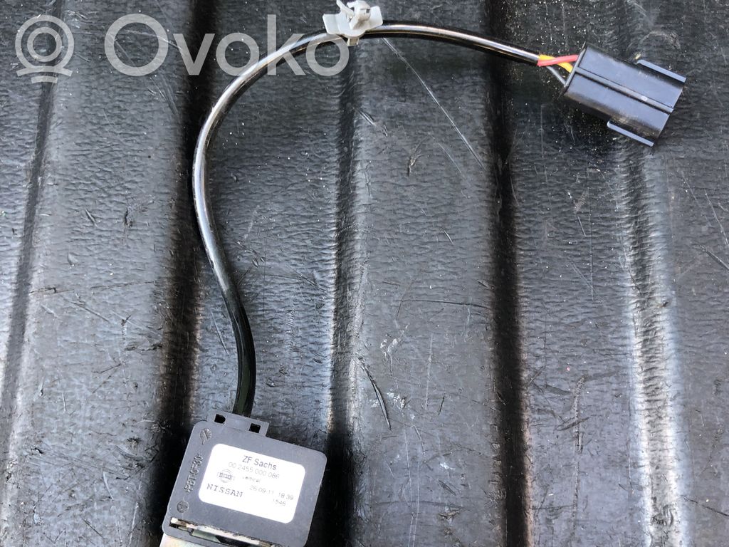 Infiniti FX Headlight/headlamp level sensor 