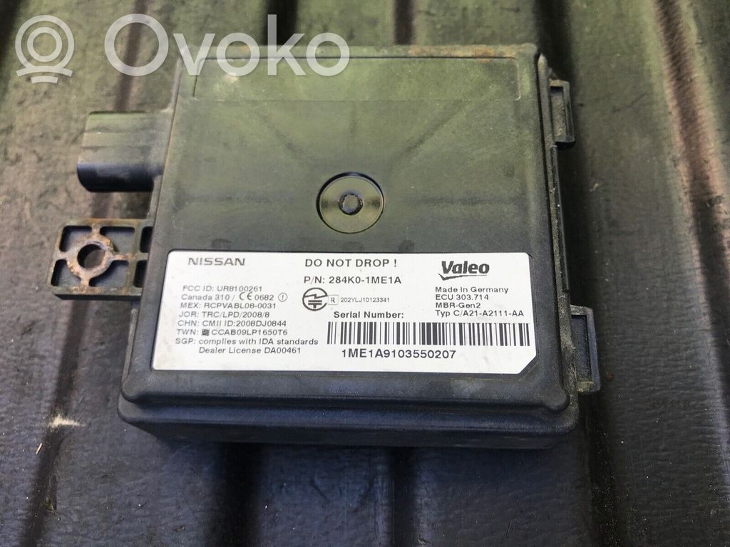 Infiniti M30 Blind spot module 