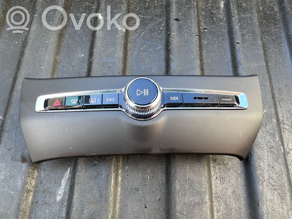 Volvo V60 Panel klimatyzacji 