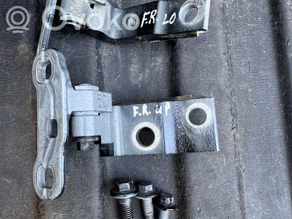 Volvo V60 Front door hinge set 