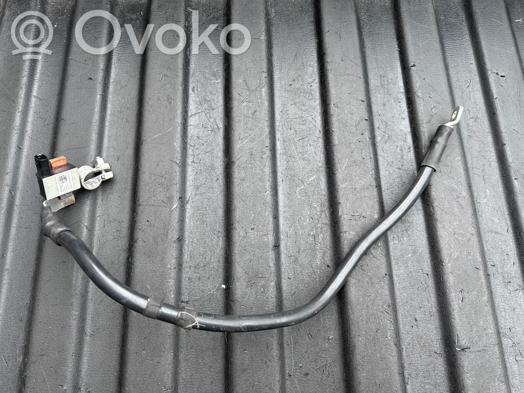 Audi A4 S4 B9 8W Maakaapeli, akku 