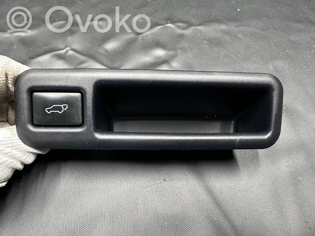 Lexus RX 450H Botón interruptor de maletero abierto 