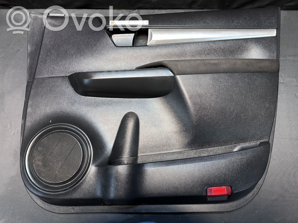 Toyota Hilux (AN120, AN130) Boczki / Poszycie drzwi przednich 